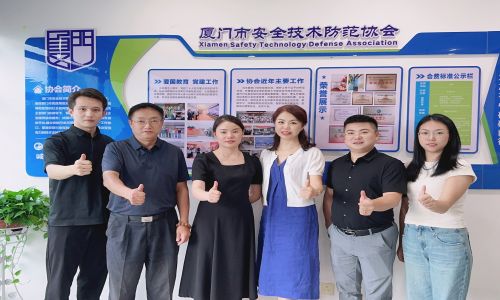 宇航工業(yè)交換機赴廈門安防協(xié)會、羅普特集團參觀交流！